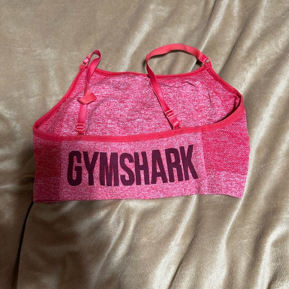 Red gymshark top or bra - Picture 2 of 2